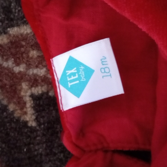 Super cute red color velvet dress 😍 baby girl 18M - Picture 4 of 8